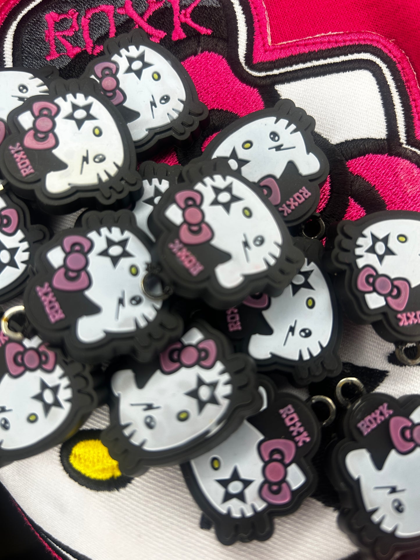 Roxkout KeyCharm